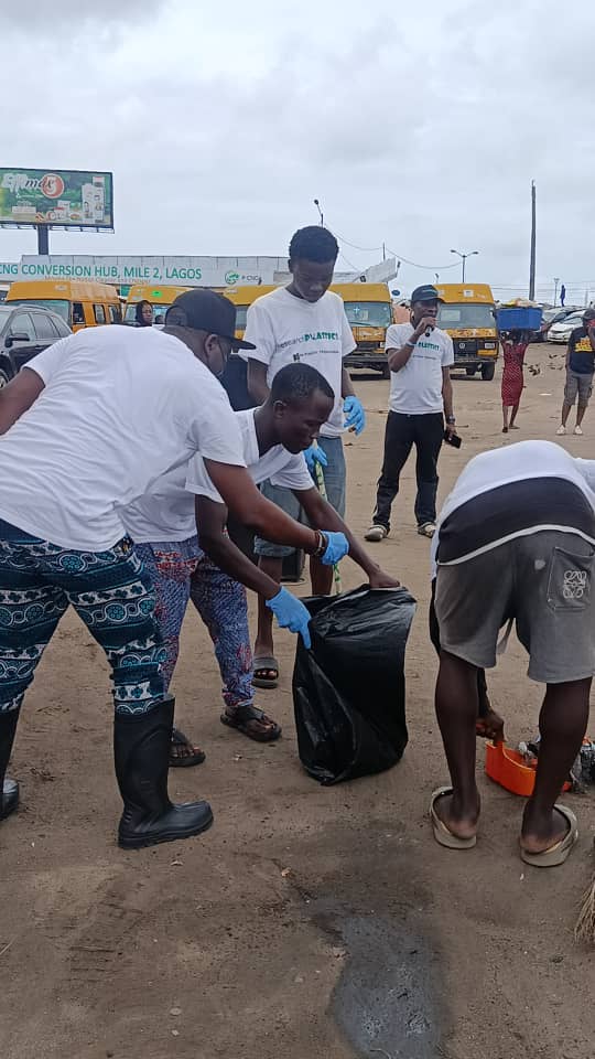 World Clean Up Day 2025 04