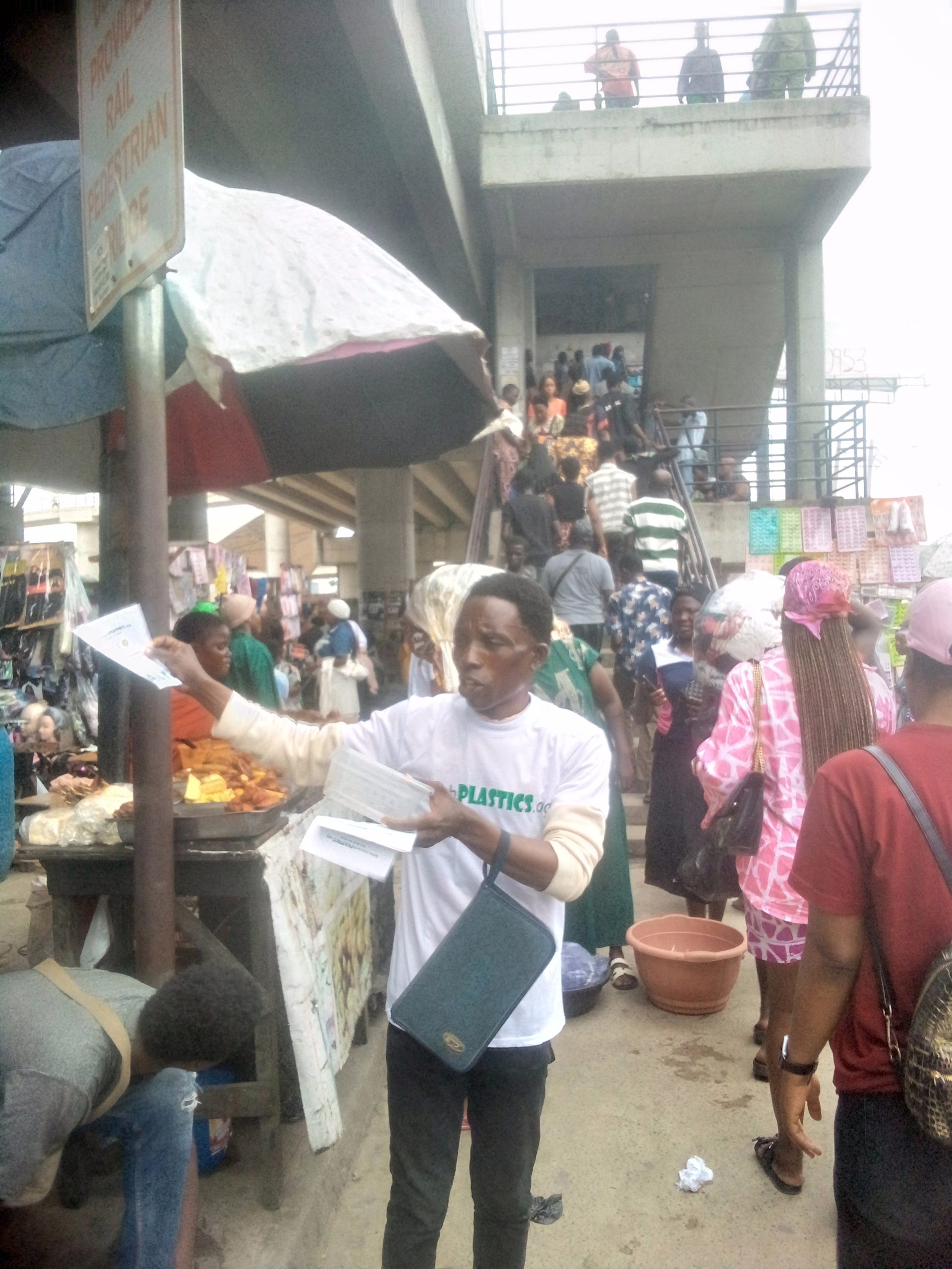 Yaba Market 04
